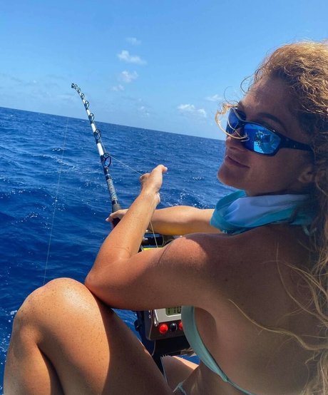 Cassie Zero pornstar free archive