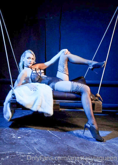 Anastasyia Zaharova star high quality img