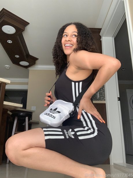 LuvaLuva porn star image