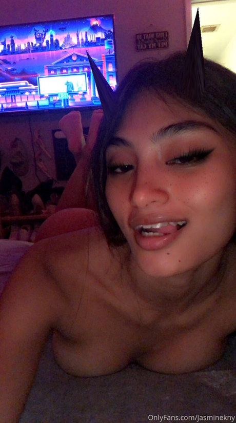 Jasminekny model porn pics