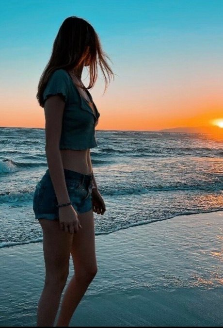 AmbryDear porn star image