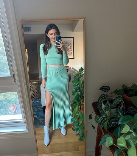 samanthadockser pornstar sexy image