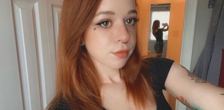 Becky May star sexy picture