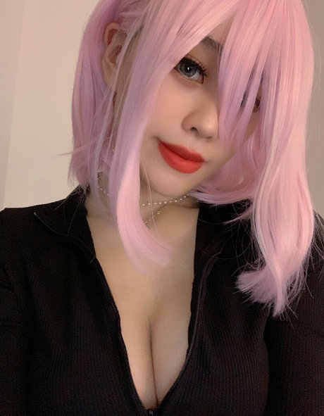 Saiiren erotic star pictures