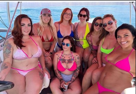 Clarke Styles star nude img