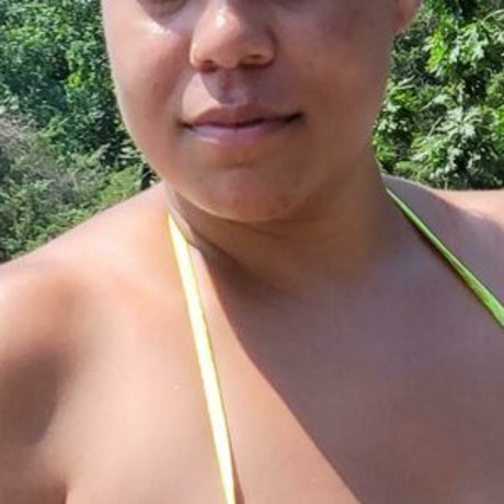 Pixie thiccy hot model pic