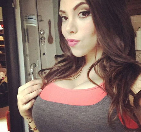 Claudia Guajardo high quality star pic