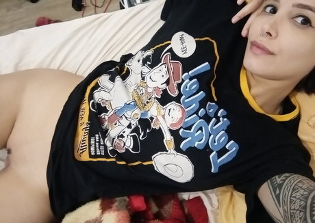 Julian Suicide nudes pornstar picture