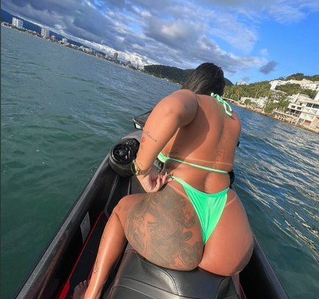 Mila Cristie perfect actress picture