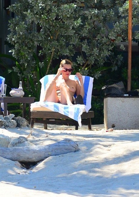 Kate Moss nice model photo