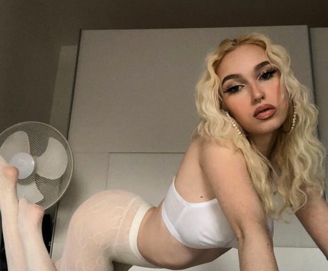 _lilsauvage_ star sex image