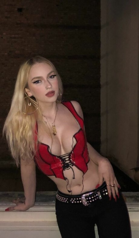 _lilsauvage_ pornstar beautiful picture