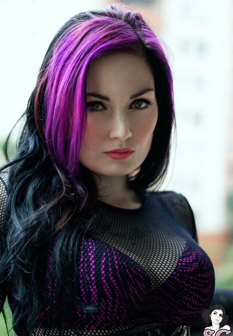 Fernanda Mercury model top photos