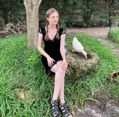 Extraseedless star xxx picture