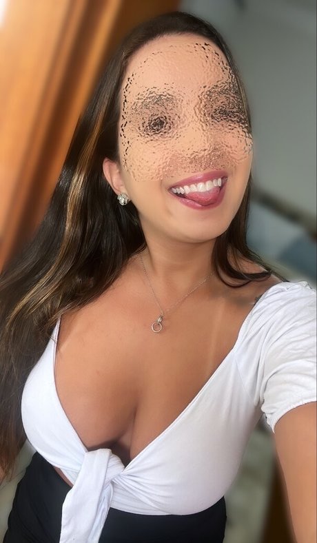 Karen Smith exclusive actress picture