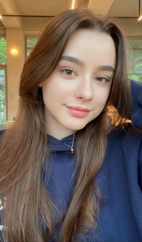 women onlyfans beautiful naked pic