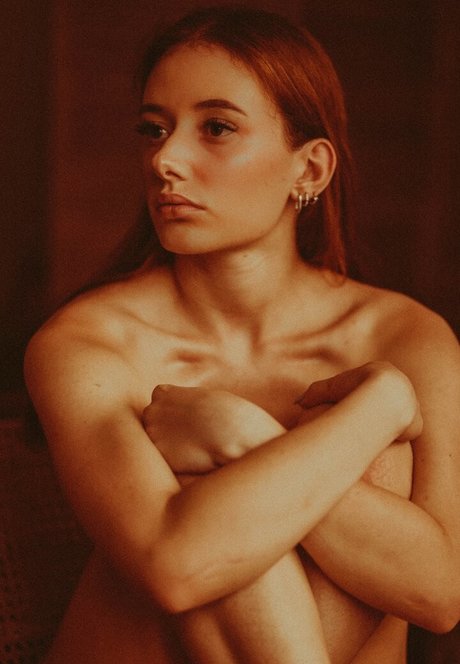 Lolawoo xxx pornstar pics