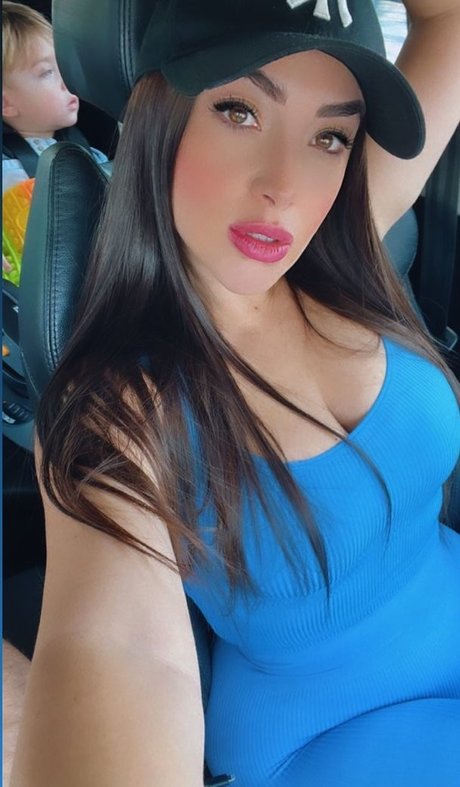 Daly Ruiz model beautiful photo