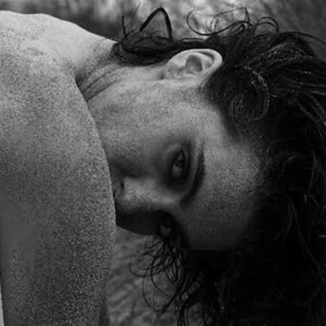 Brooke Deighton hot actress pic