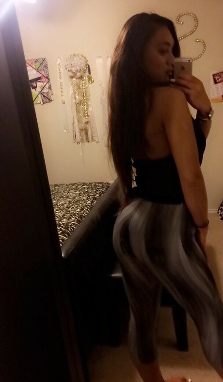 Shari G star exclusive pic