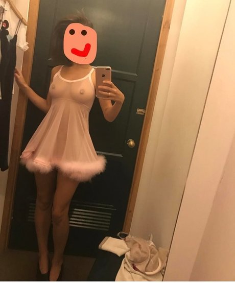 Caitlin Stasey nude star img