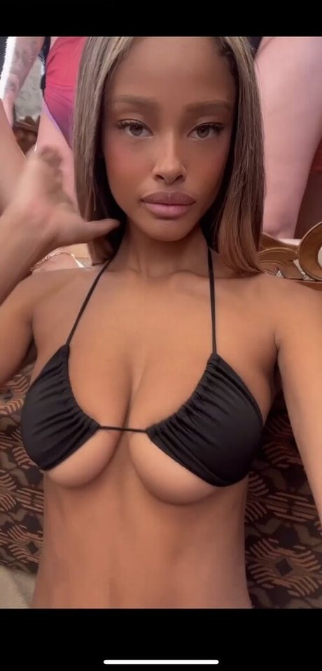 Vinetrria Vinetria model porn archive