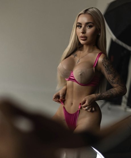 Vlada Capeloon top star archive