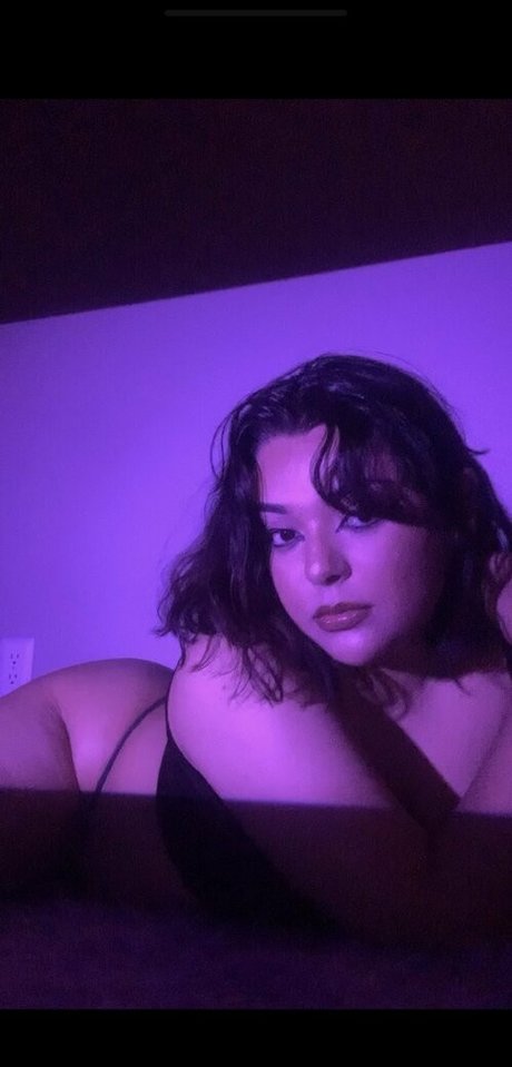 bvbyvalentines exclusive star pic