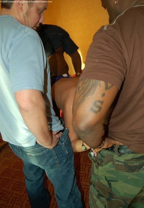 latin onlyfans free photo