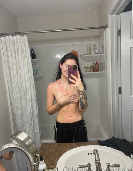 ItsdanniB nude actress pictures