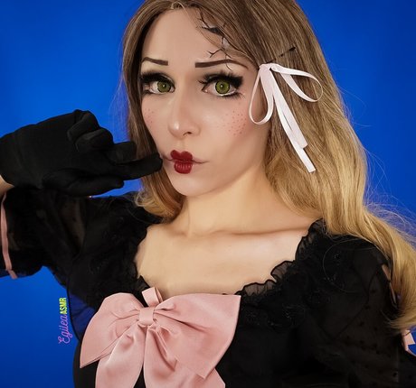 Egilea ASMR sexy model img