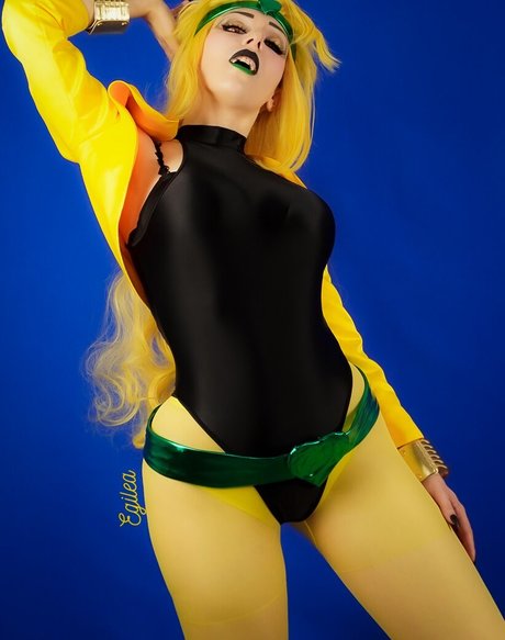 blonde pregnant onlyfans porn photos