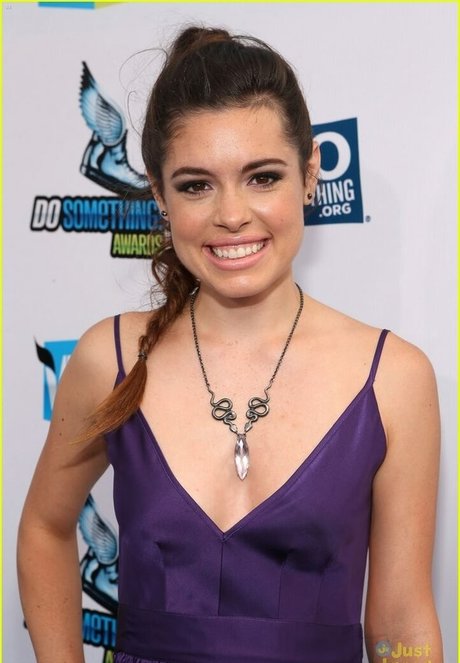 Alex Frnka erotic actress photo