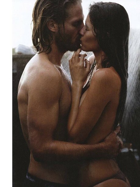 Aline Nakashima star art image