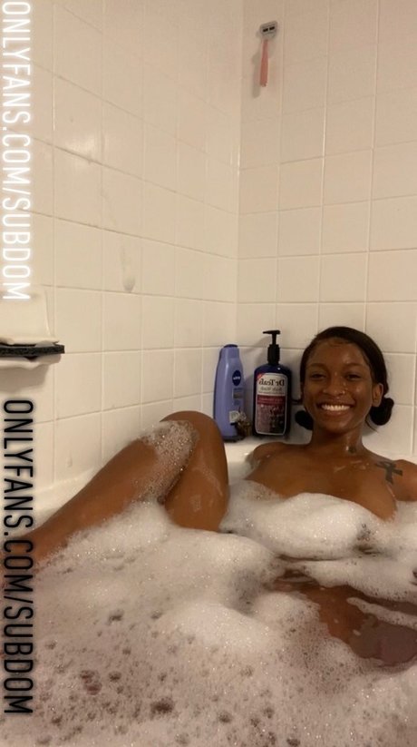 subdom sexy actress galleries