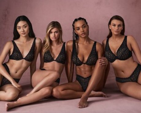 Maggie Rawlins erotic pornstar pics