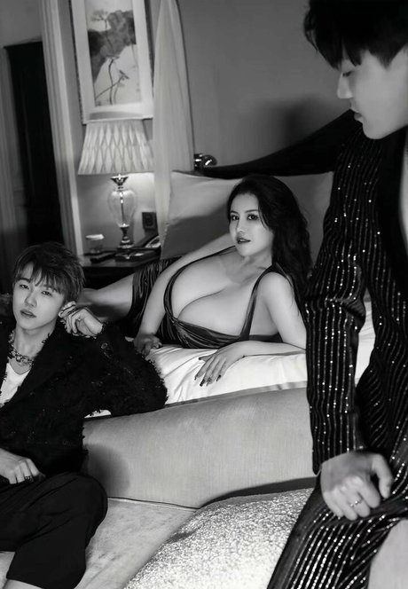 Youyoulama star xxx pics