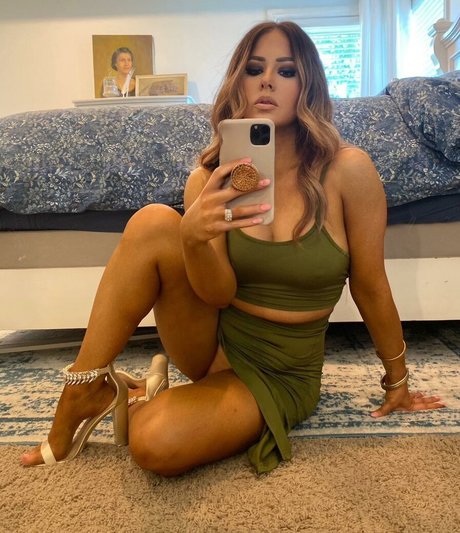 MarieFromTheBlock thumbnail