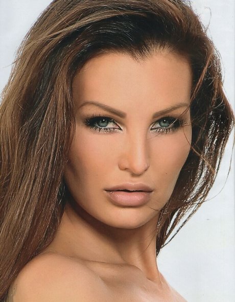 Helen De Muro naked actress gallery