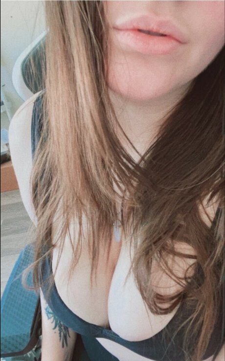 Floralis naked model gallery