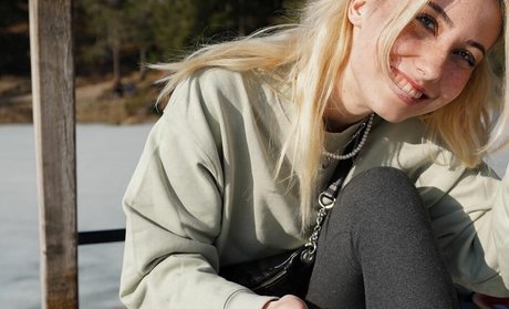 veylaneey sexy star pictures