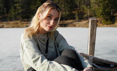 veylaneey model perfect pictures