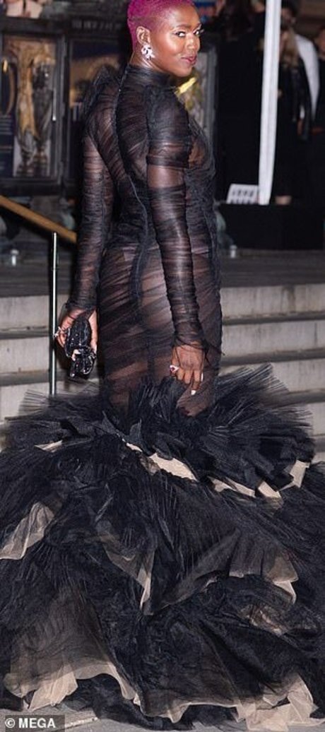 Jodie Turner Smith adult model photo