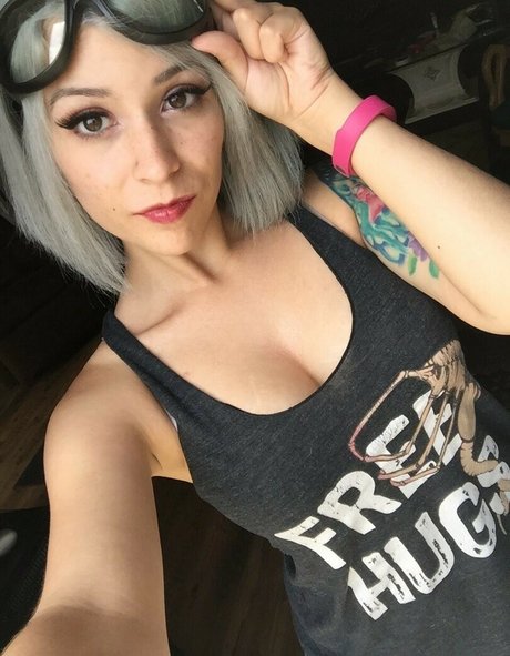 LadyDevann star hot pictures
