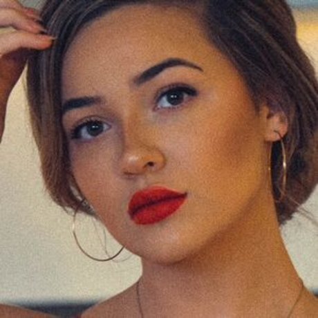 Torias Secret star erotic photos