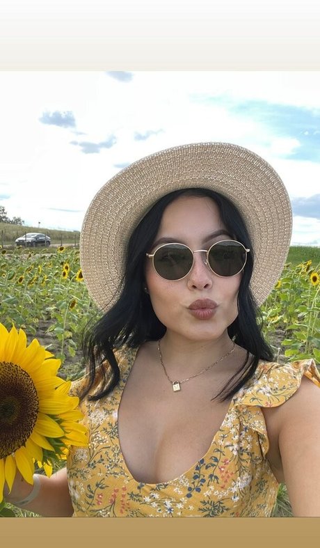 Alejandramariaxo model perfect gallery