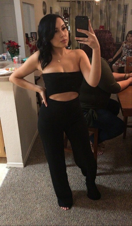 Alejandramariaxo pretty pornstar pics