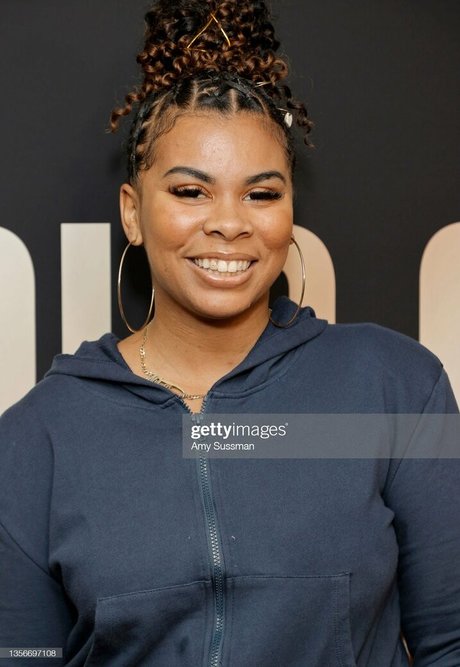 Miladawn pornographic actress photo