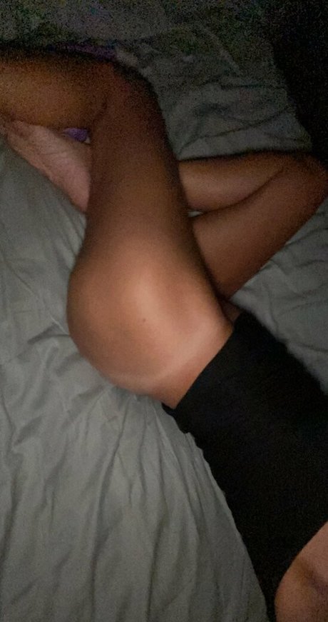 Kissedbyitaly420 pretty model archive