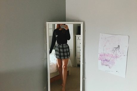 Seen Ellbats model adult gallery